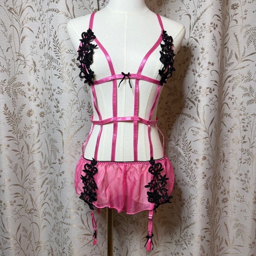 Fredericks of Hollywood Pink Cage Teddy Romper L/XL Coquette Boudoir Romantic